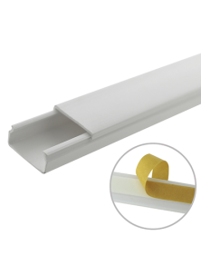 Canaleta blanca de PVC auto...